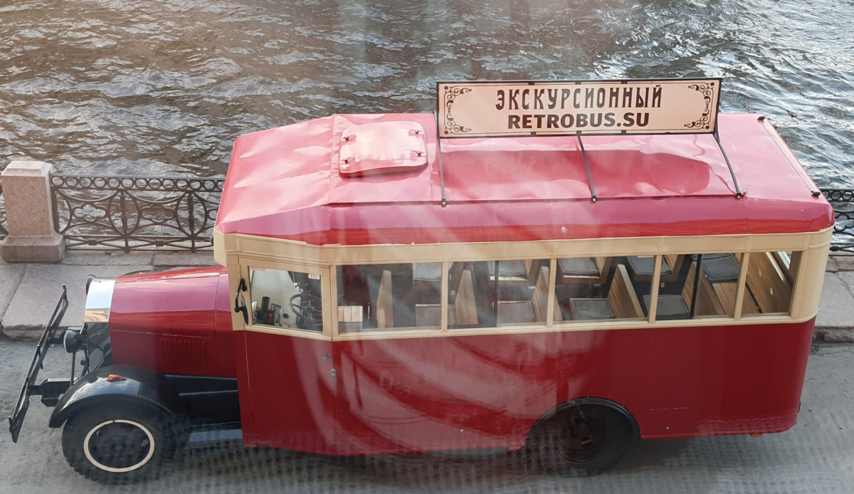 Санкт-Петербург. ЗиС-8 (реплика) к366вс