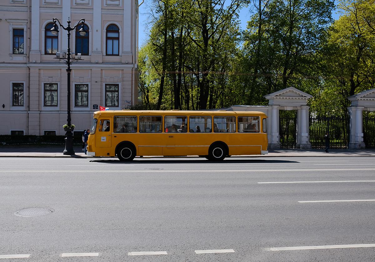Санкт-Петербург. ЛиАЗ-677М №8081