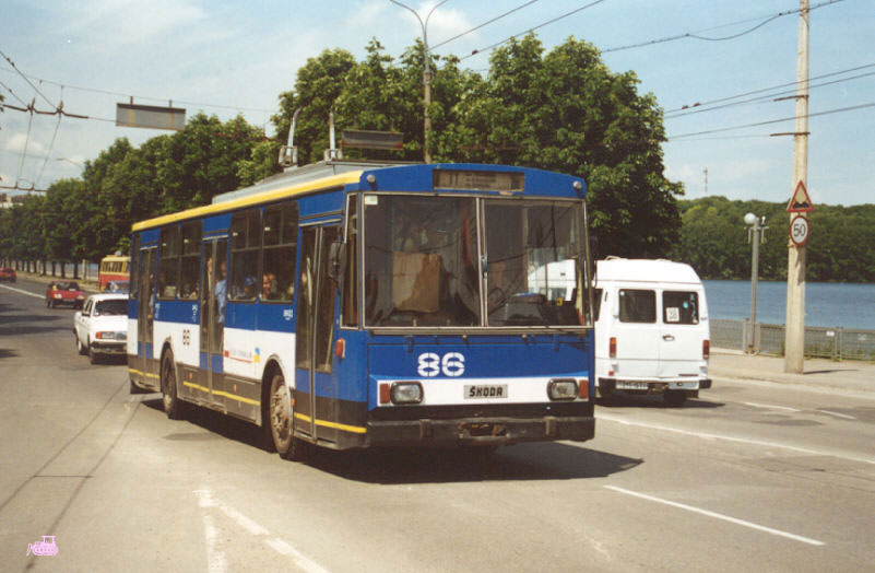 Тернополь. Škoda 14Tr02 №086