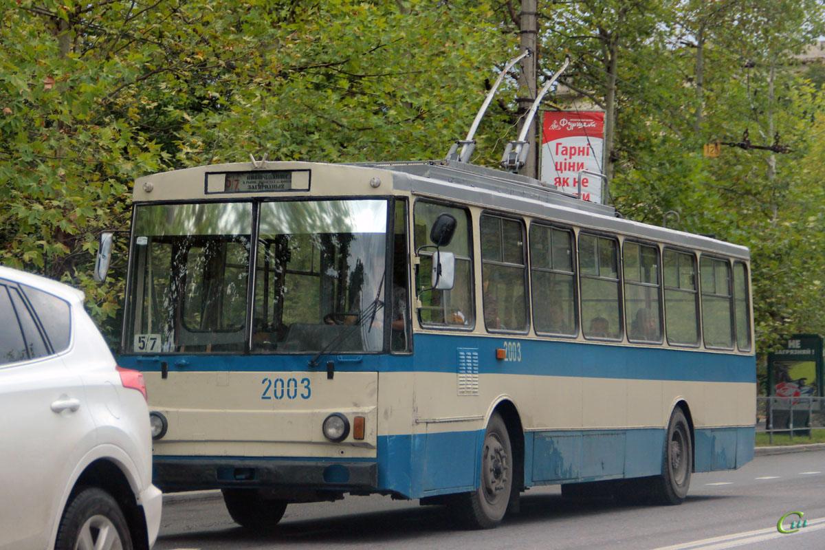 Симферополь. Škoda 14Tr02/6 №2003