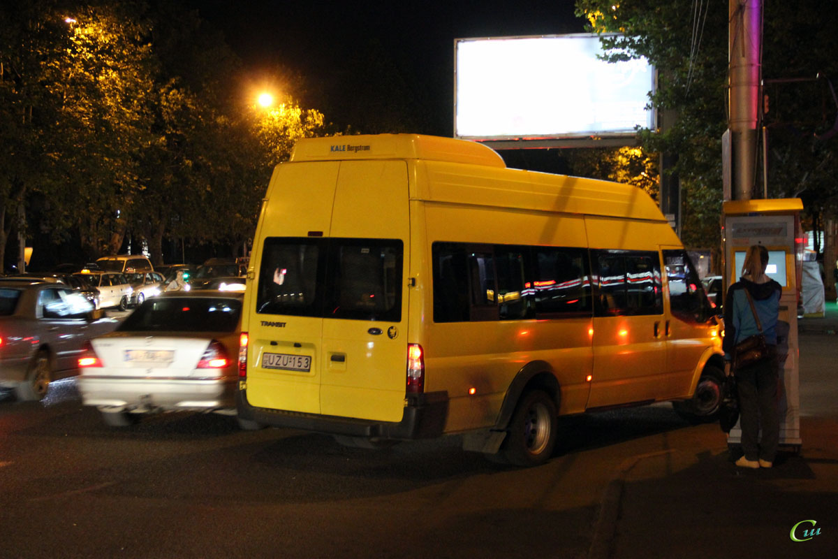 Тбилиси. Avestark (Ford Transit) UZU-153
