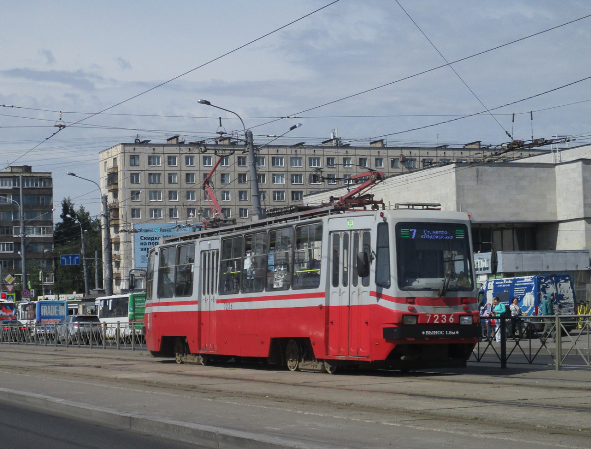 Санкт-Петербург. ТС-77 №7236