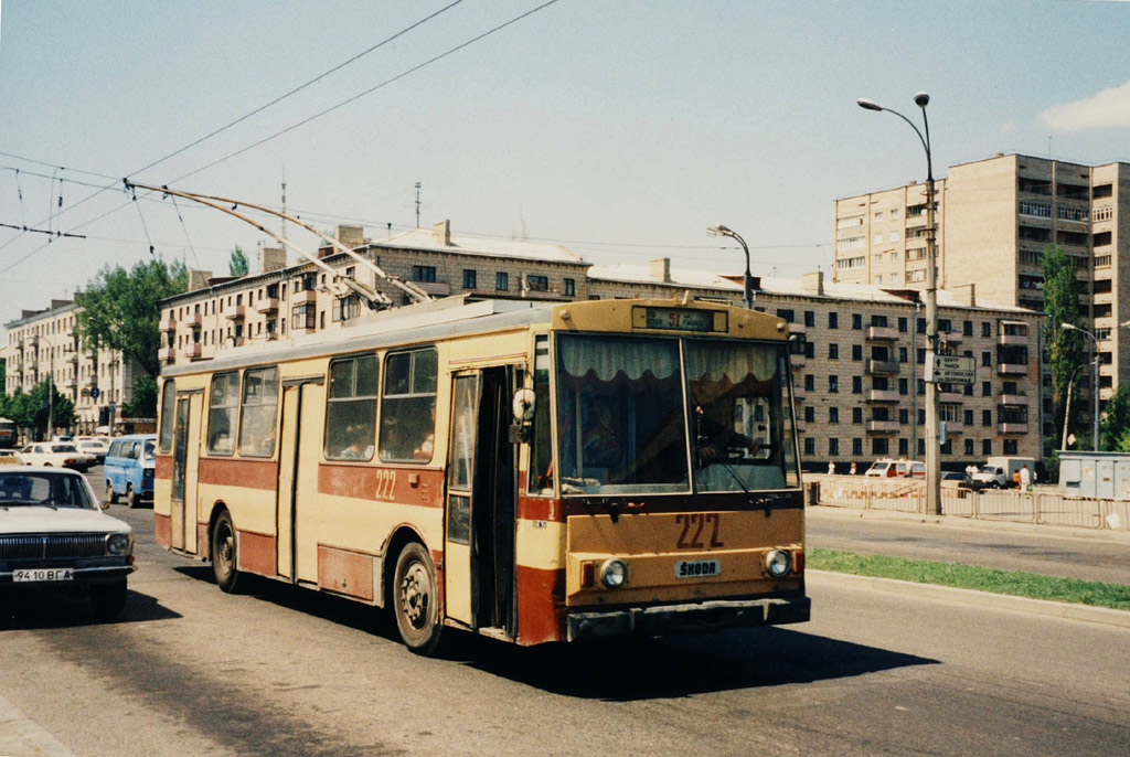 Луганск. Škoda 14Tr02/6 №222