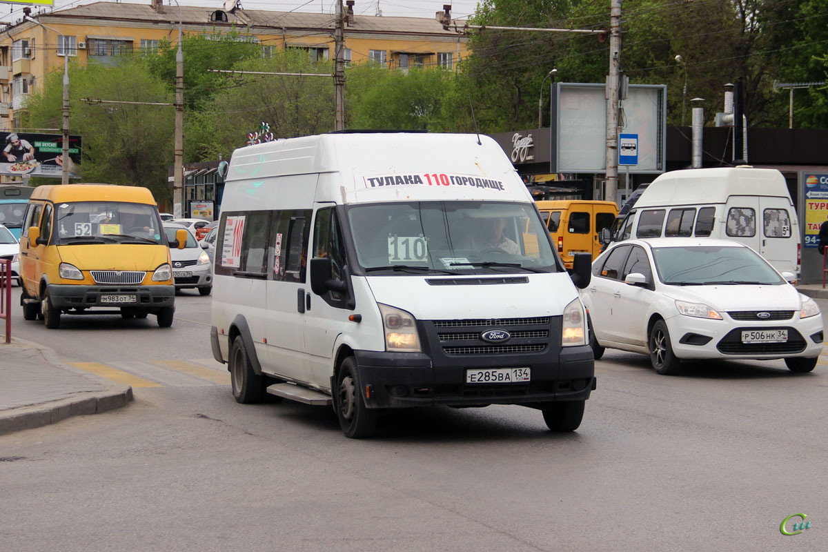 Волгоград. Имя-М-3006 (Ford Transit) е285ва