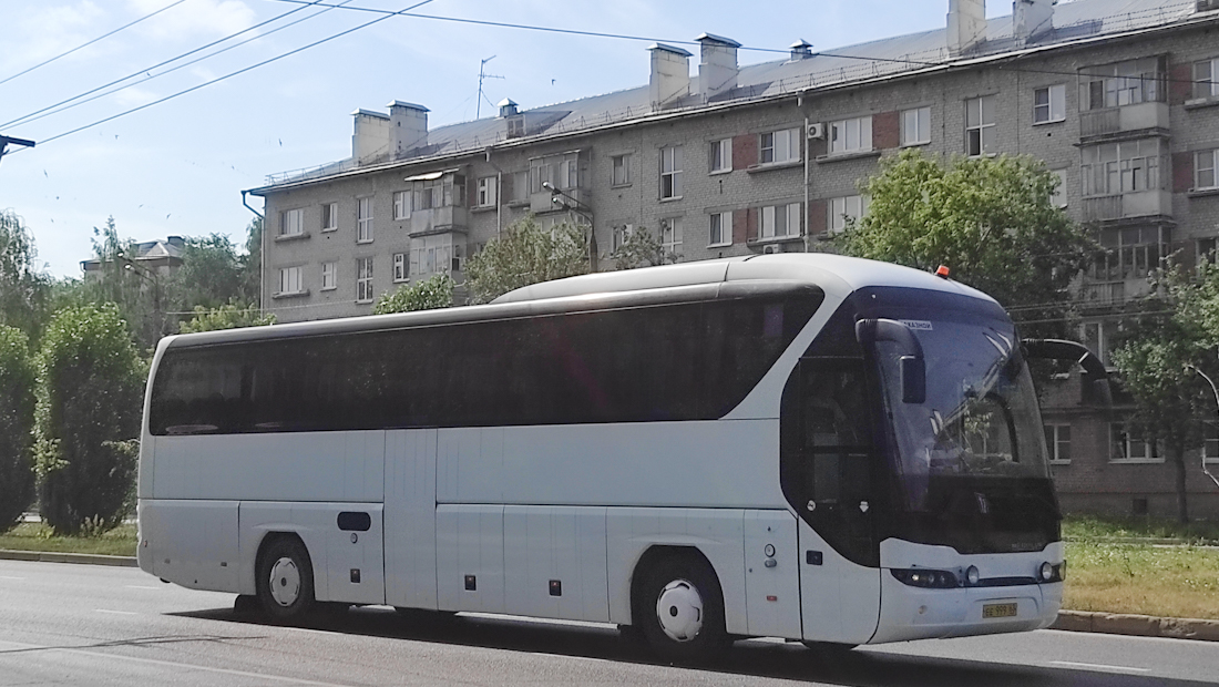 Казань. Neoplan N2216SHD Tourliner ее999