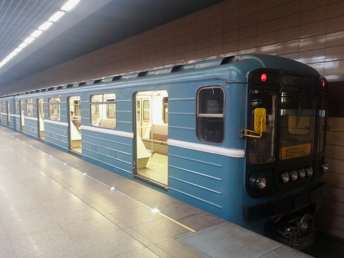 вагон метро фото снаружи