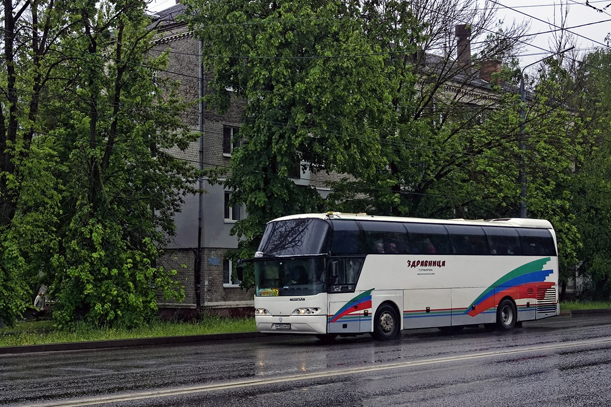 Автовокзал 32 брянск. Neoplan n1116 автобус. Неоплан м 102 ем32 Брянск. Автобус Неоплан 1116. Автобус Neoplan 559.