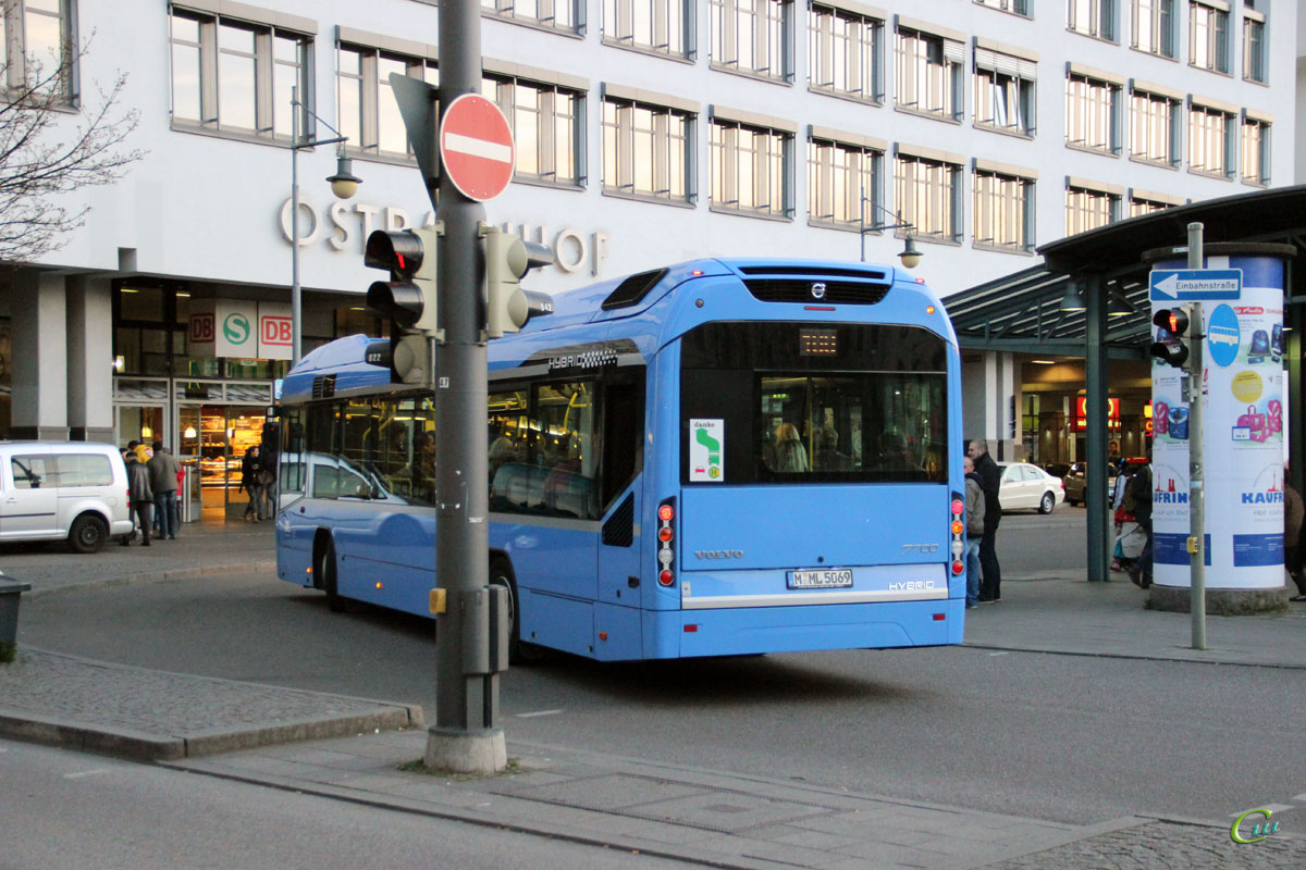 Мюнхен. Volvo 7700 Hybrid M-ML 5069