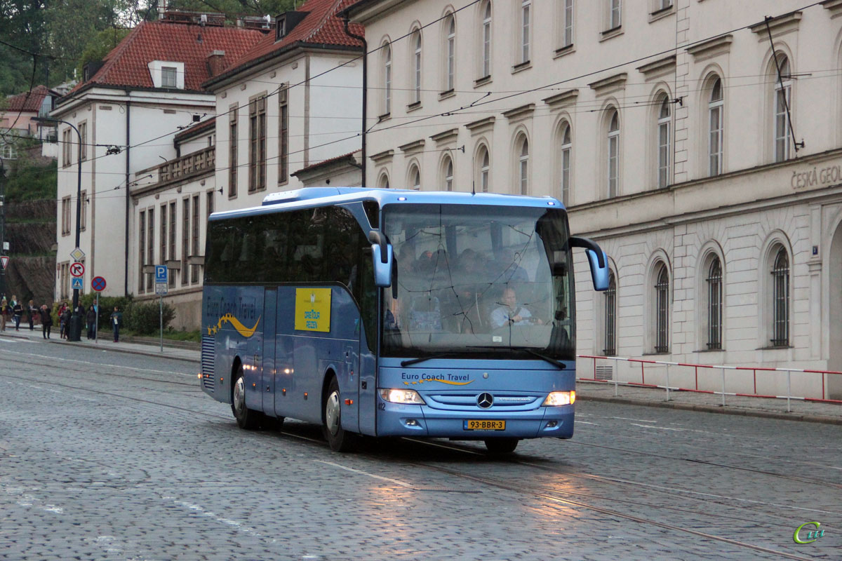 Прага. Mercedes-Benz Tourismo 93-BBR-3