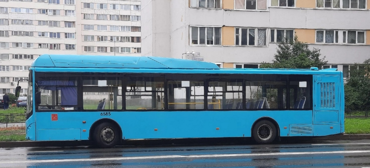 Санкт-Петербург. Volgabus-5270.G4 (CNG) р677ок