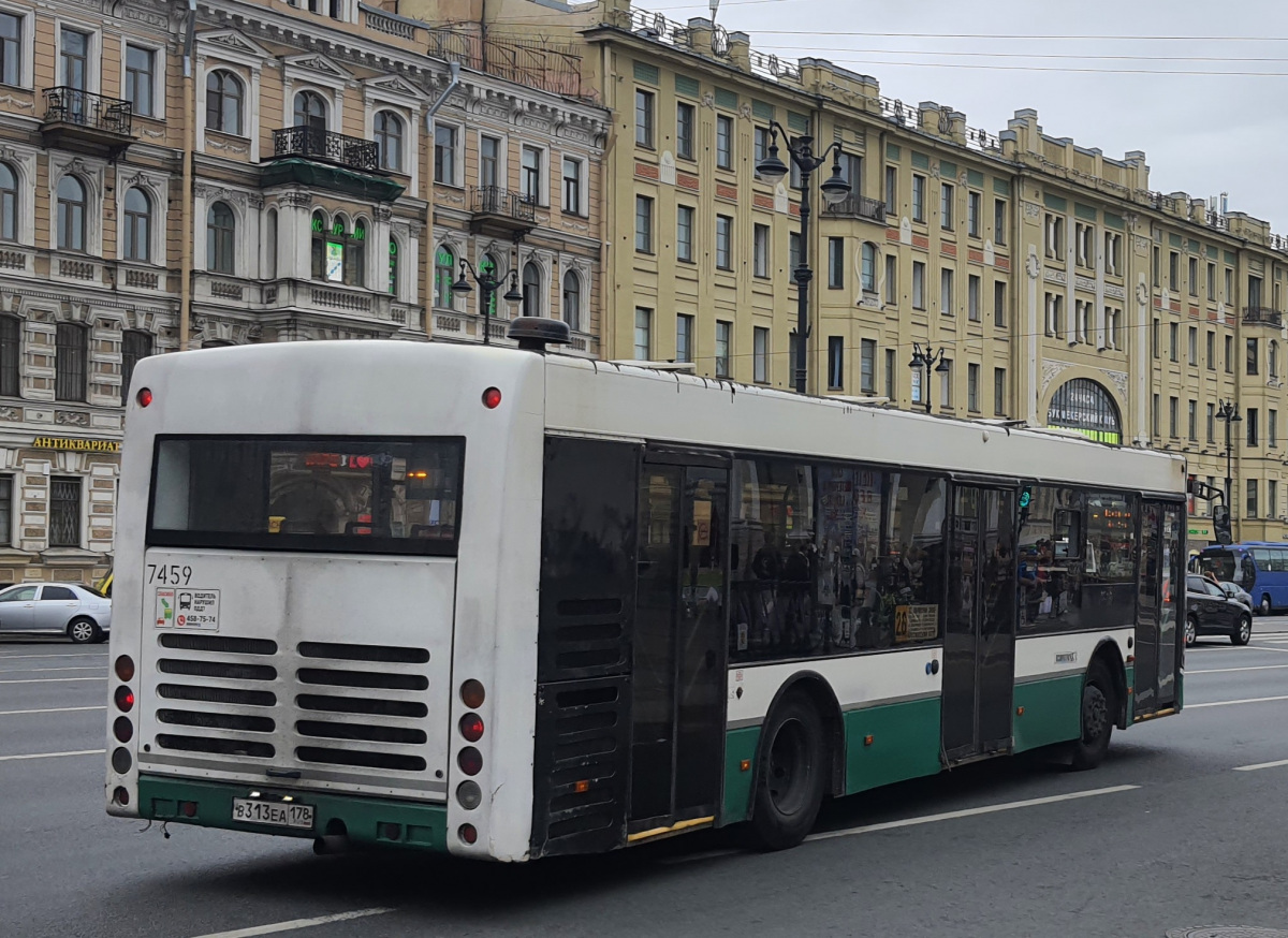 Автобус санкт петербург в реальном времени. Транспорт Санкт-Петербурга. Автобус Санкт-Петербург. Троллейбус Санкт-Петербург. Транспорт СПБ 2022 автобусы.