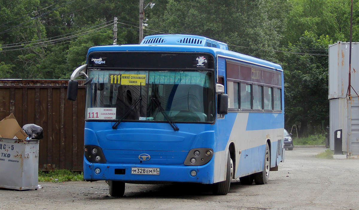 Южно-Сахалинск. Daewoo BS106 м328ем