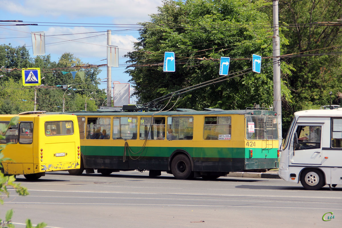 ЗиУ-682Г00 №424, Богдан А09204 а325ем - Иваново - Фото №219854 - Твой  Транспорт