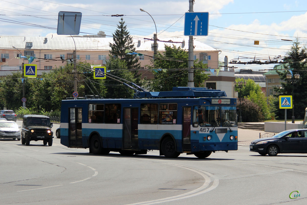 Троллейбус 40 изменение. Троллейбус Иваново. Троллейбус 10. Таганрогский троллейбус. Маршрутный троллейбус.
