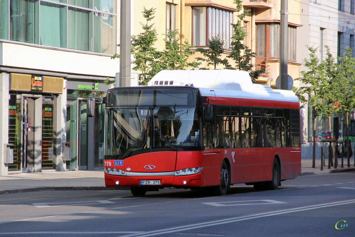 Каунас. Solaris Urbino 12 CNG FZR 375