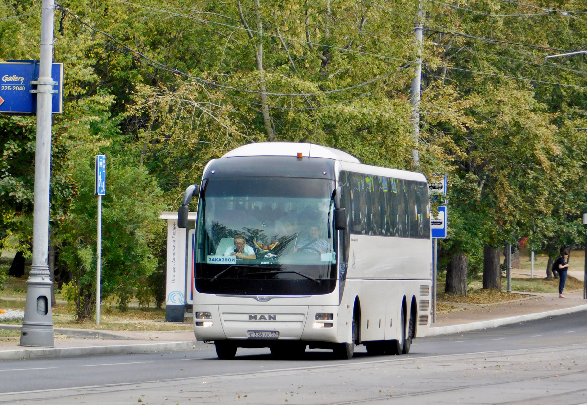 Москва. MAN R08 Lion's Coach L е336ак