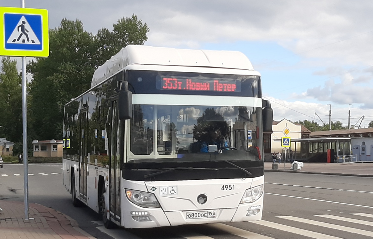 Автобус 353 петергоф