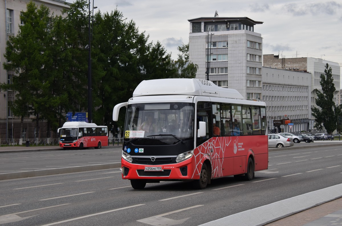 Автобусы пермь 16 на сегодня. ПАЗ-320415-14 "vector next". ПАЗ 320415. Автобус ПАЗ 320415-14. 320415-14 "Vector next".