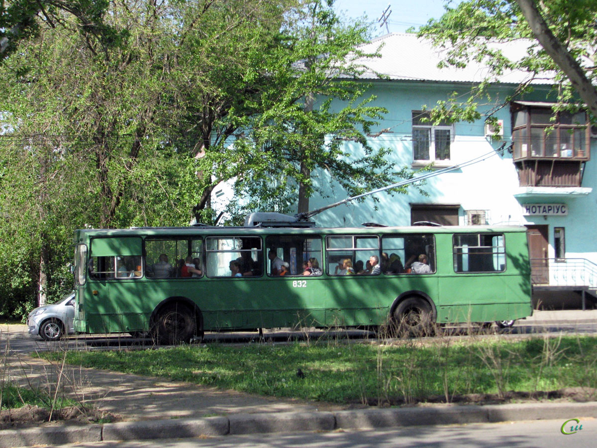 Одесса. ЗиУ-682В00 №832