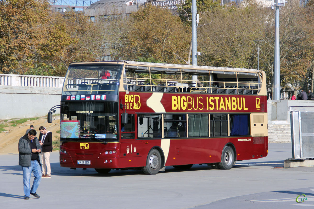 Стамбул. Güleryüz Cobra DD 34 JB 6676