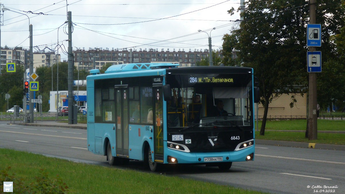 Санкт-Петербург. Volgabus-4298.G4 (LNG) р738нк