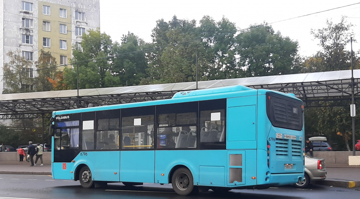 Санкт-Петербург. Volgabus-4298.G4 (LNG) р580нх
