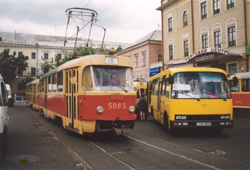 Киев. Tatra T3SU №5946, Tatra T3SU №5986, Богдан А091 110-13KB, Tatra T3SU №5985