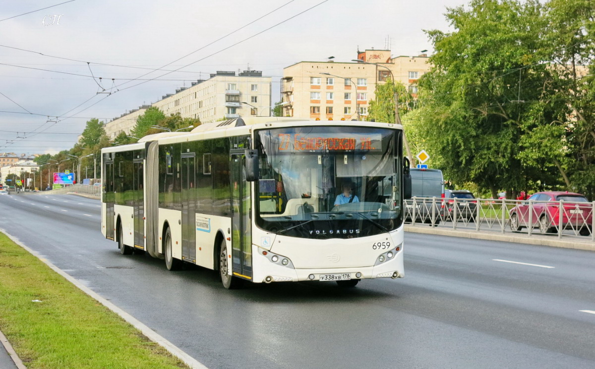 Санкт-Петербург. Volgabus-6271.05 у338хв
