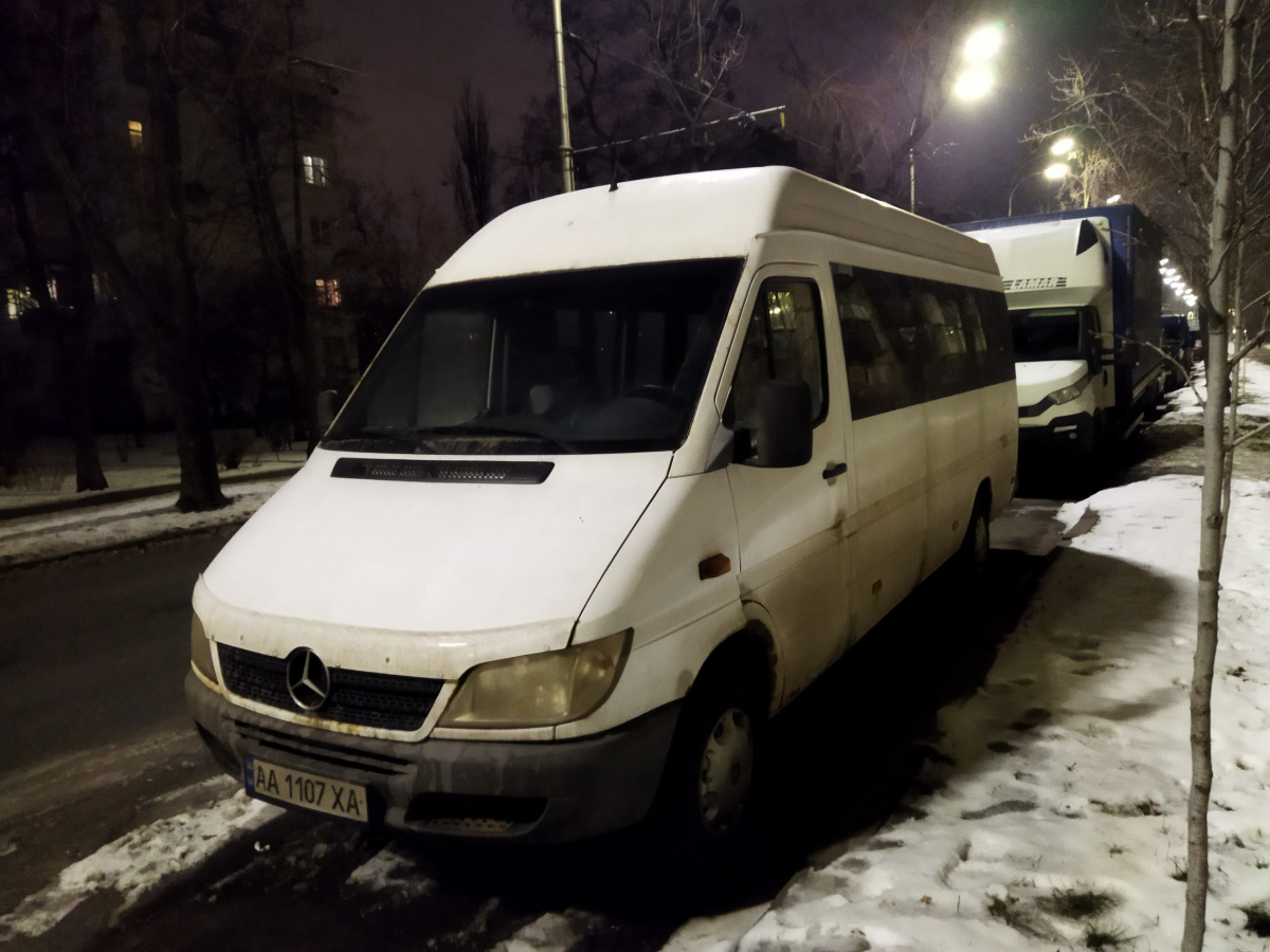 Киев. Mercedes-Benz Sprinter 311CDI AA1107XA