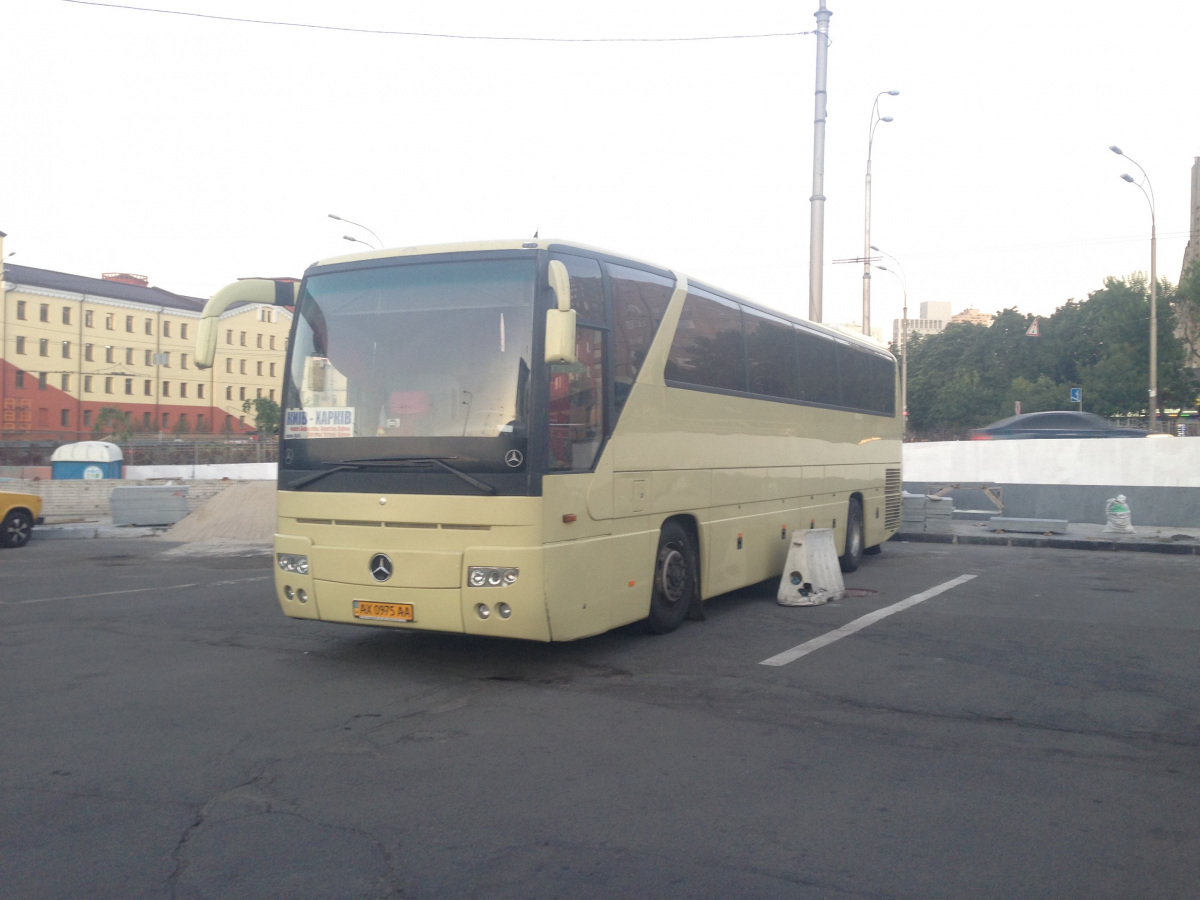 Киев. Mercedes-Benz O350 Tourismo AX0975AA