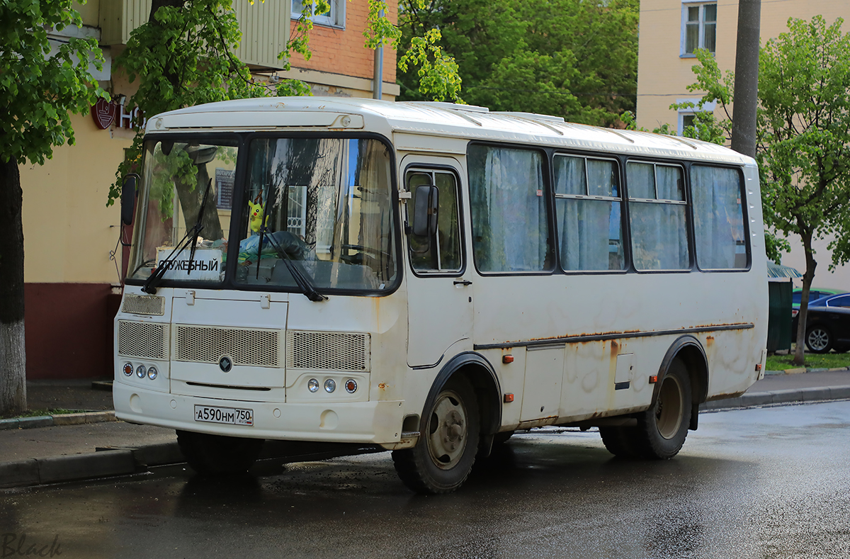 Подольск (Россия). ПАЗ-32053 а590нм
