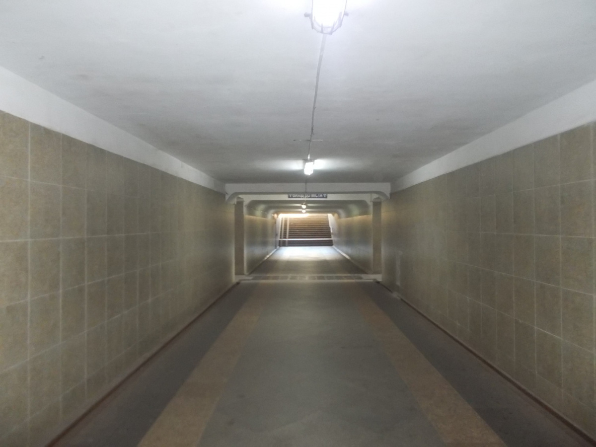 Конотоп. Подземный пешеходный переход
