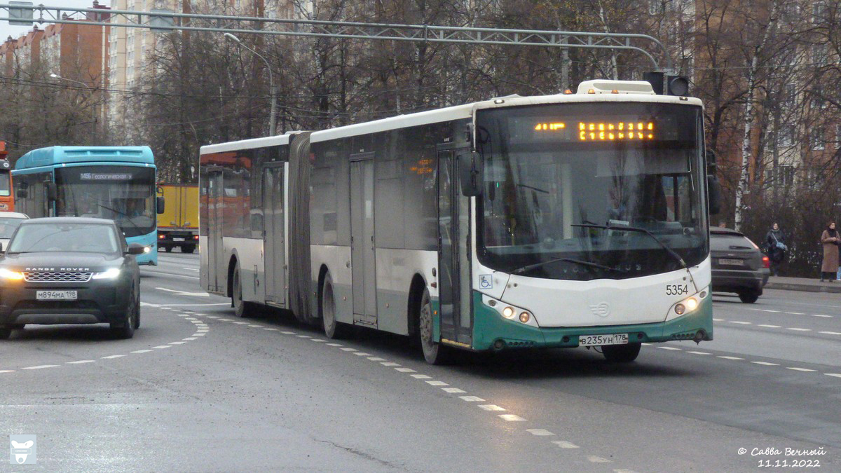 Санкт-Петербург. Volgabus-6271.00 в235ун