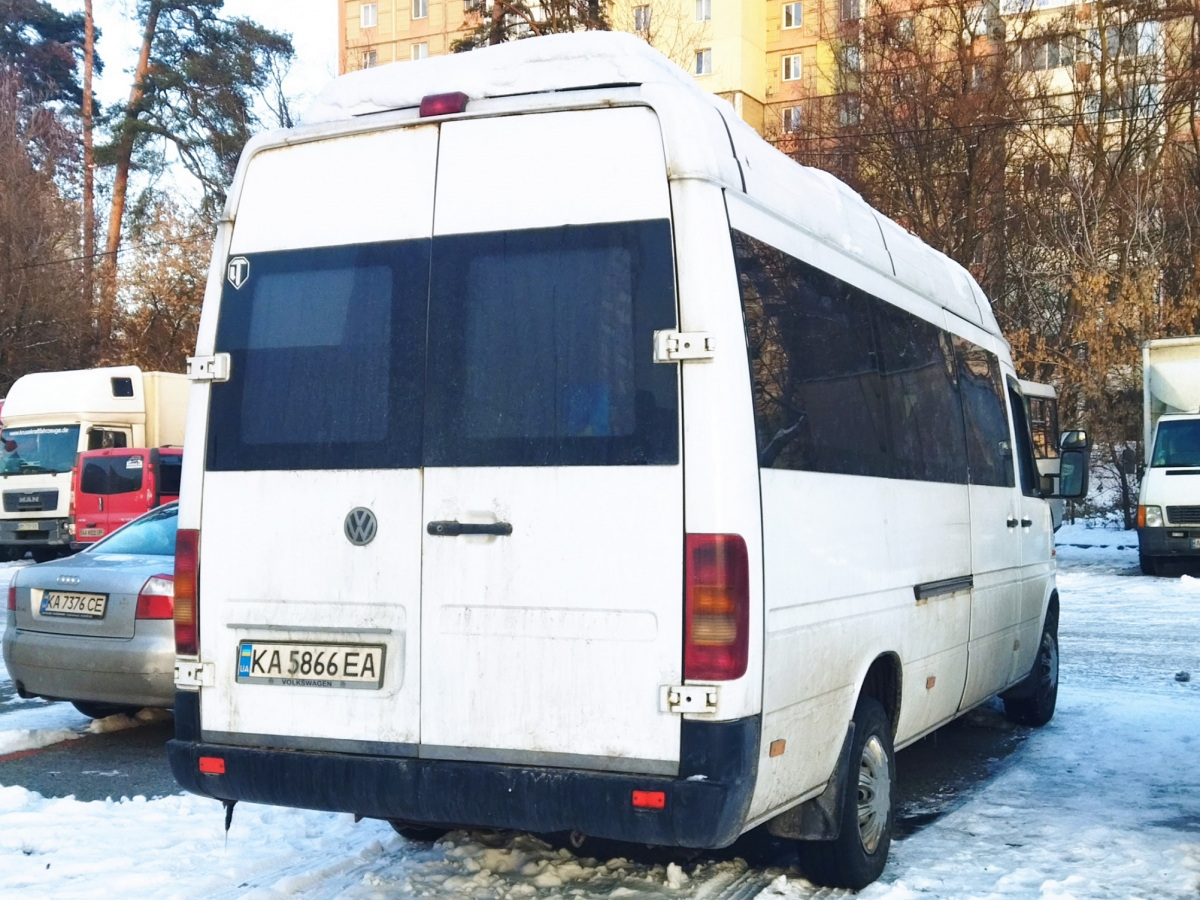 Киев. Volkswagen LT35 KA5866EA