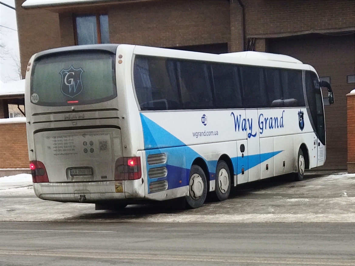Киев. MAN R09 Lion's Coach C KA2900IP