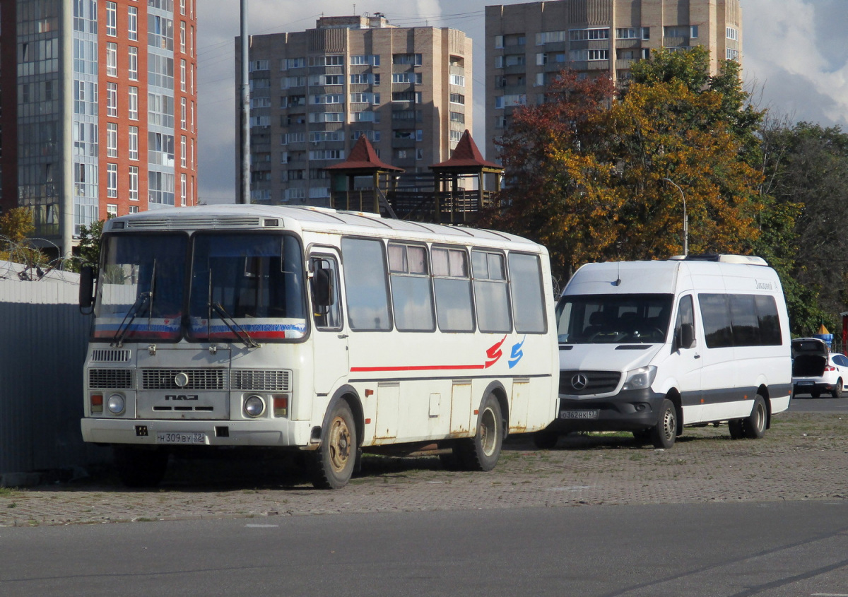 Санкт-Петербург. Луидор-22360C (Mercedes-Benz Sprinter) о362нк, ПАЗ-4234 н309ву