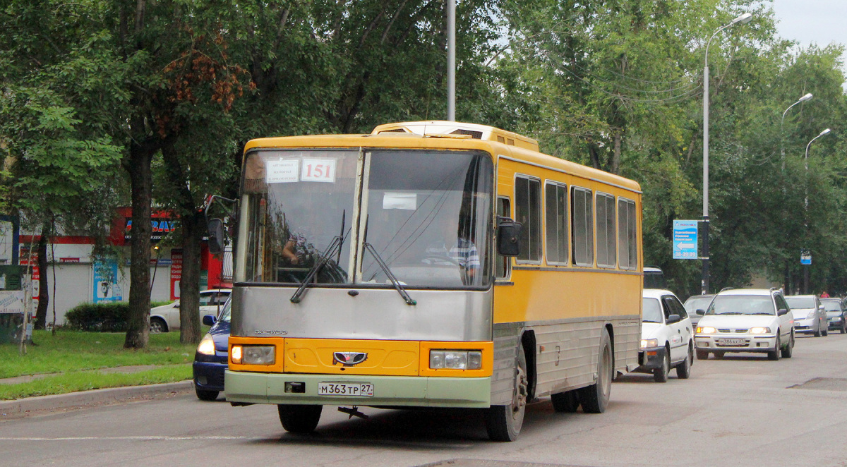Хабаровск. Daewoo BS106 м363тр