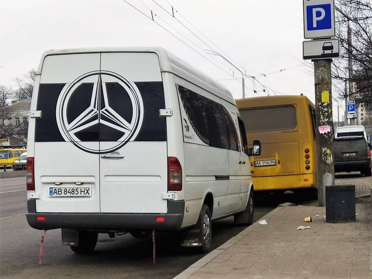 Киев. Mercedes-Benz Sprinter 316CDI AB8485HX, Богдан А09202 (ЛуАЗ) AA1114PH