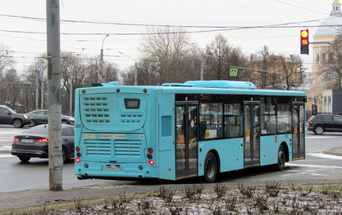 Санкт-Петербург. Volgabus-5270.G4 (LNG) р896нр