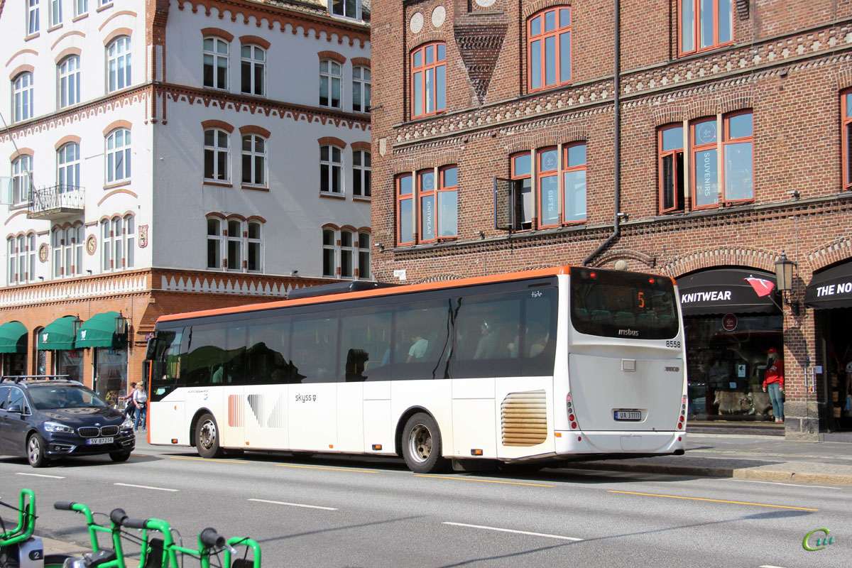 Берген. Irisbus Crossway LE 12.8M UA 31111