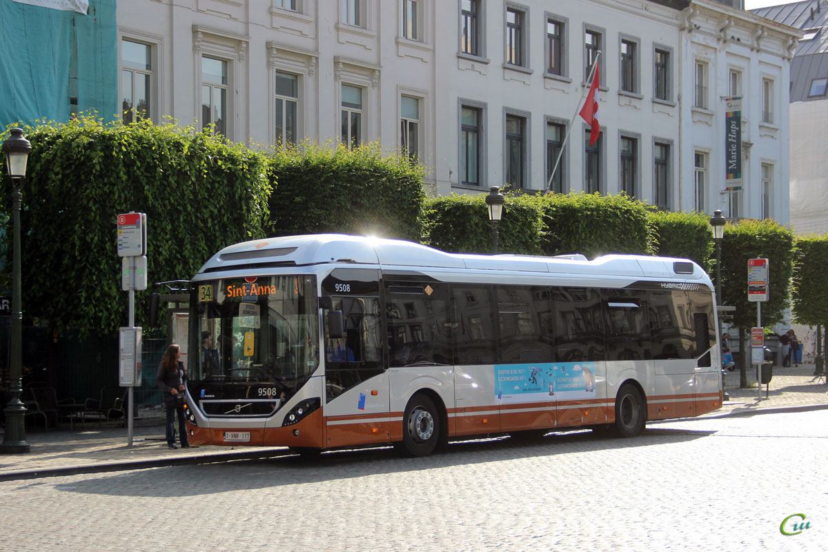 Брюссель. Volvo 7900 Hybrid 1-VNR-117