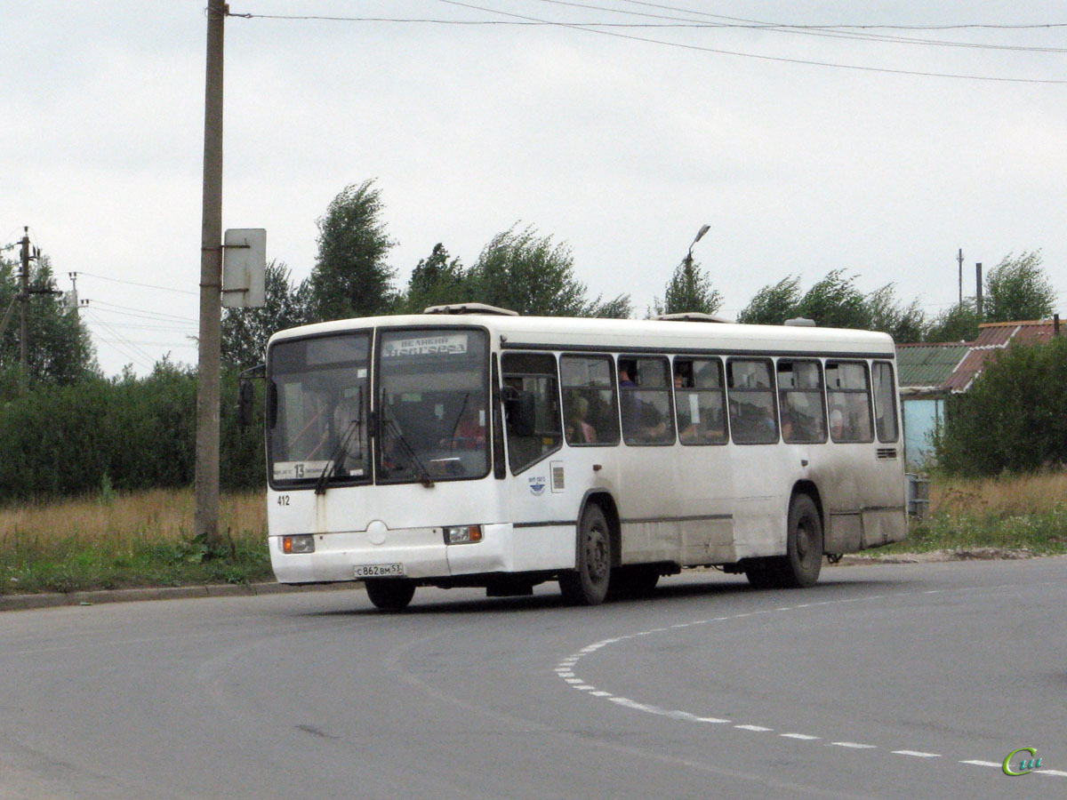 Великий Новгород. Mercedes-Benz O345 с862вм