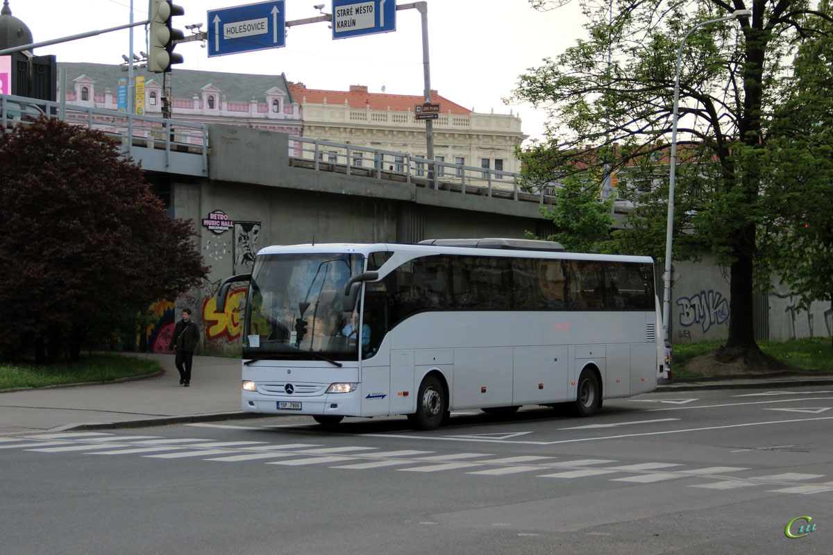 Прага. Mercedes-Benz Tourismo 1SP 7900