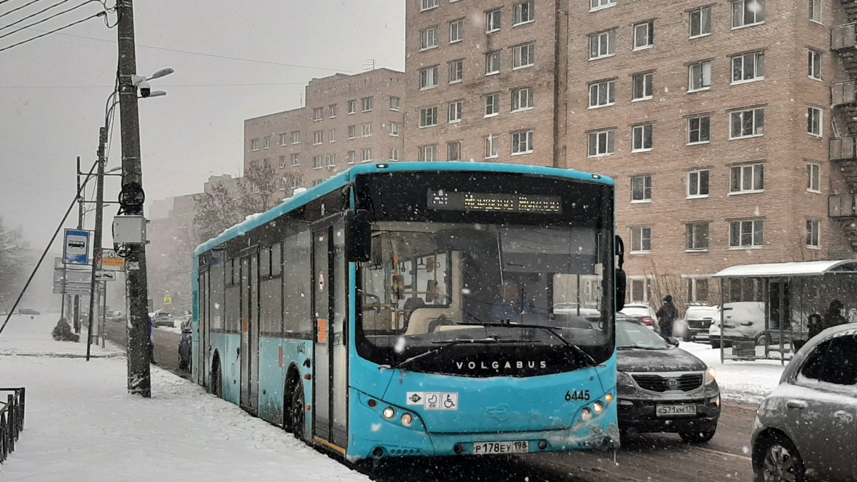 Санкт-Петербург. Volgabus-5270.G2 (LNG) р178еу