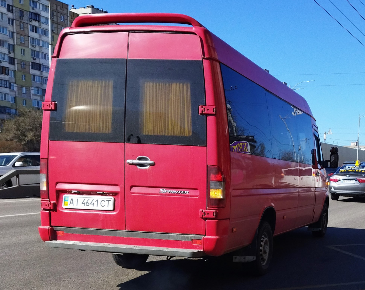 Киев. Mercedes-Benz Sprinter 311CDI AI4641CT