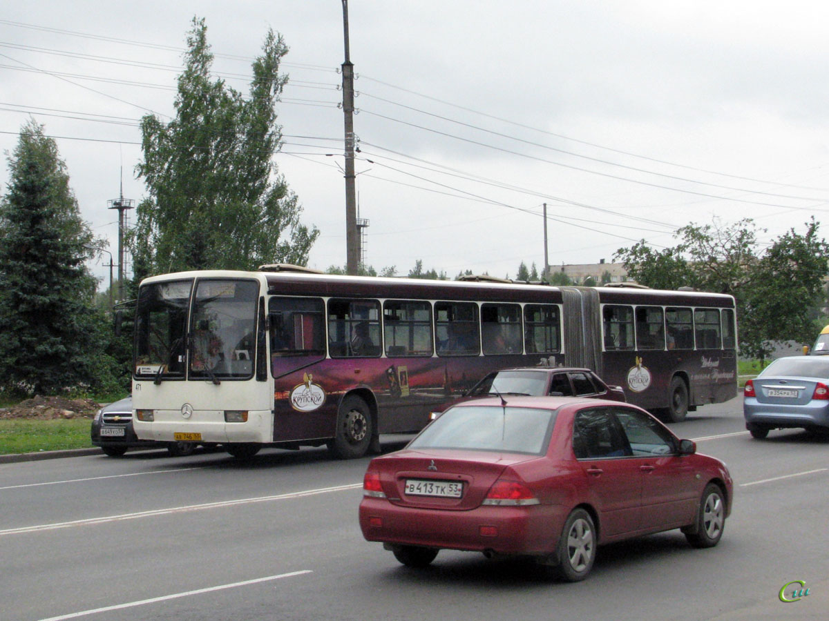 Великий Новгород. Mercedes-Benz O345G ав746