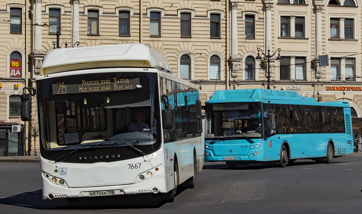 Санкт-Петербург. Volgabus-5270.G0 в870ак, ЛиАЗ-5292.67 (CNG) к151ее