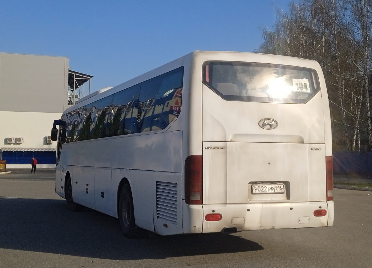 Маршрут автобуса казань зеленодольск. Hyundai Universe Space Luxury. Автовокзал Зеленодольск. Автобус Зеленодольск. А/К 1967 автобус:Хундай.