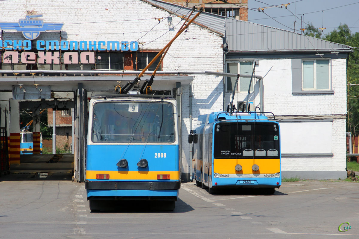 София. Škoda 27Tr Solaris №2689, Ikarus 280.92 №2909