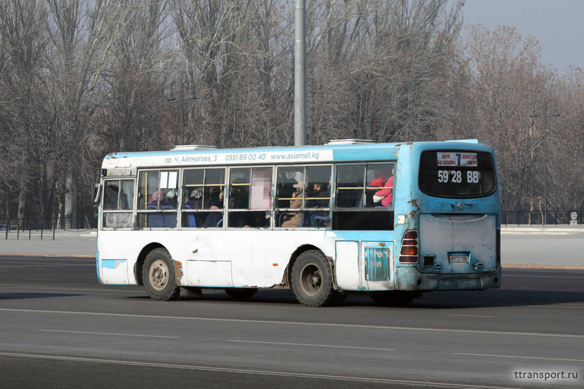 Бишкек. Yaxing JS6851H1 5928 BB